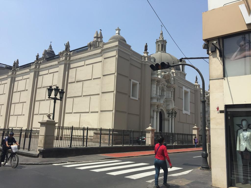 Apartamento 5 Estrellas En Centro Historico De Lima Apartment Exterior foto